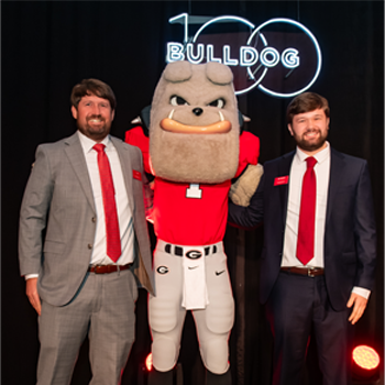  J.L. King (left) and Ben Hancock (J.D.’22) with Hairy Dawg.